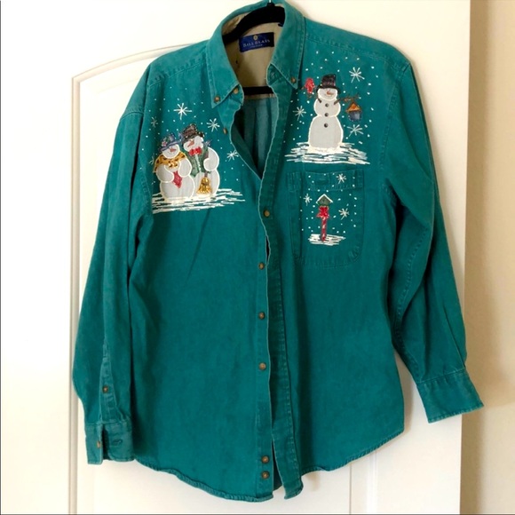 Women’s Christmas Button Up - Picture 1 of 6